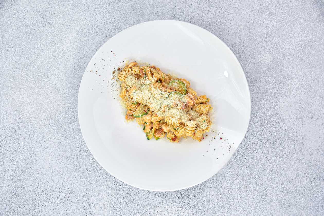 With chicken, nduja and Carbonara sauce (spicy)