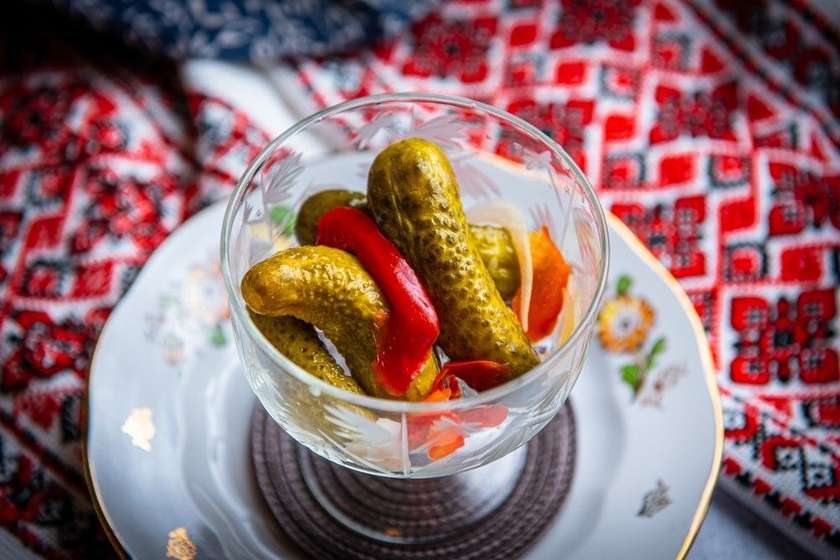 Маринованные огурцы по-домашнему с паприкой