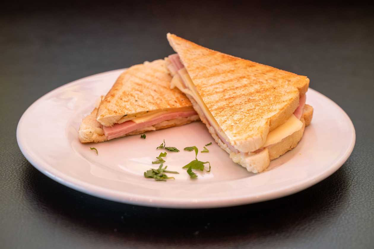 Ham & Cheese Sandwich