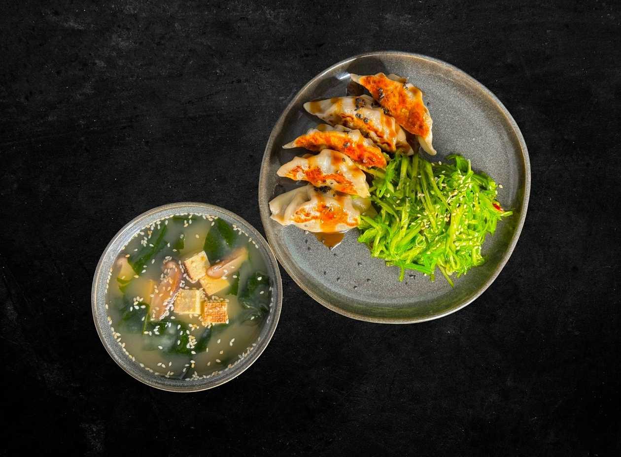 Zupa miso + Gyoza