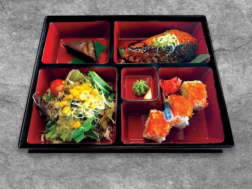 Robata Salmon Bento