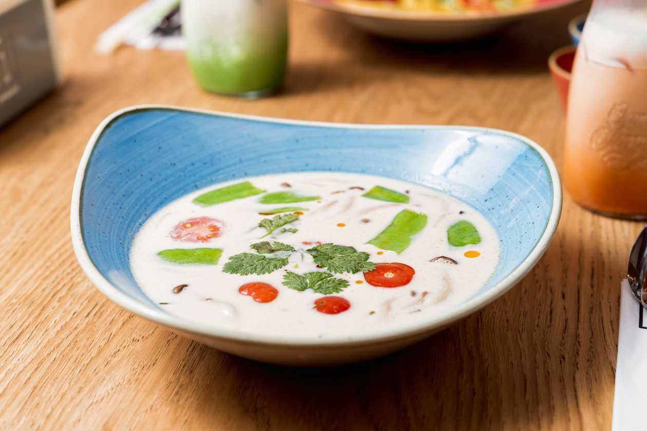 Tom Kha