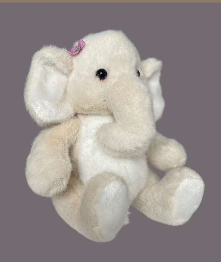 Väga armas ja pehme elevant 22cm