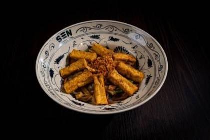 Pho Noodles with Stir-fried Tofu