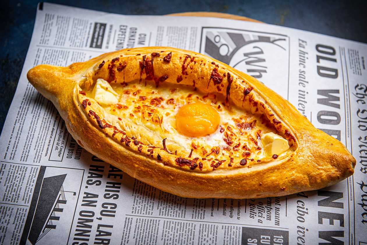 Adzhar-Style Khachapuri