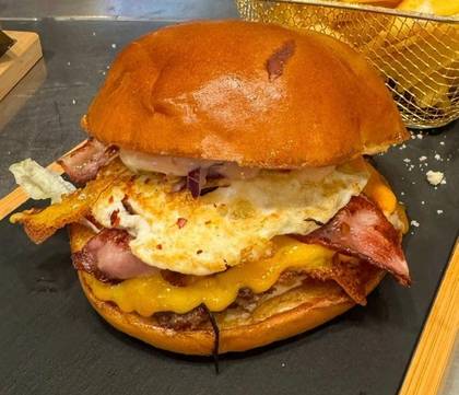 Army Smash Burger