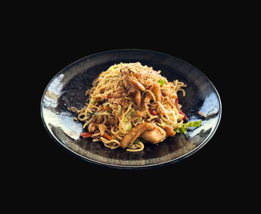 Chicken noodle stir-fry