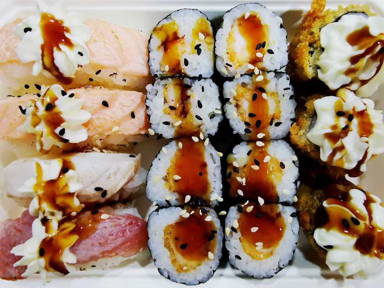 S28. Sushi Misto 9 (15 peças)