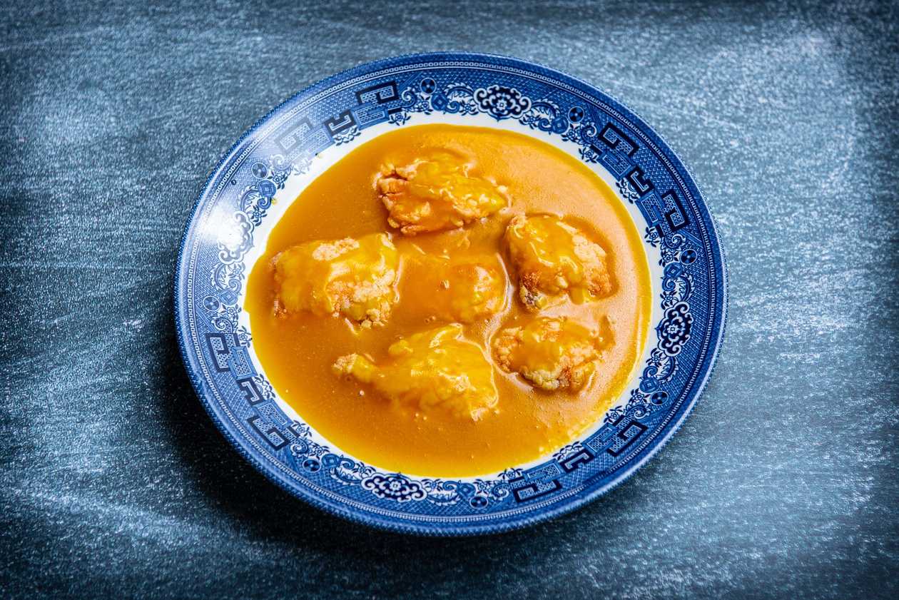 44. Fish in sweet mango sauce