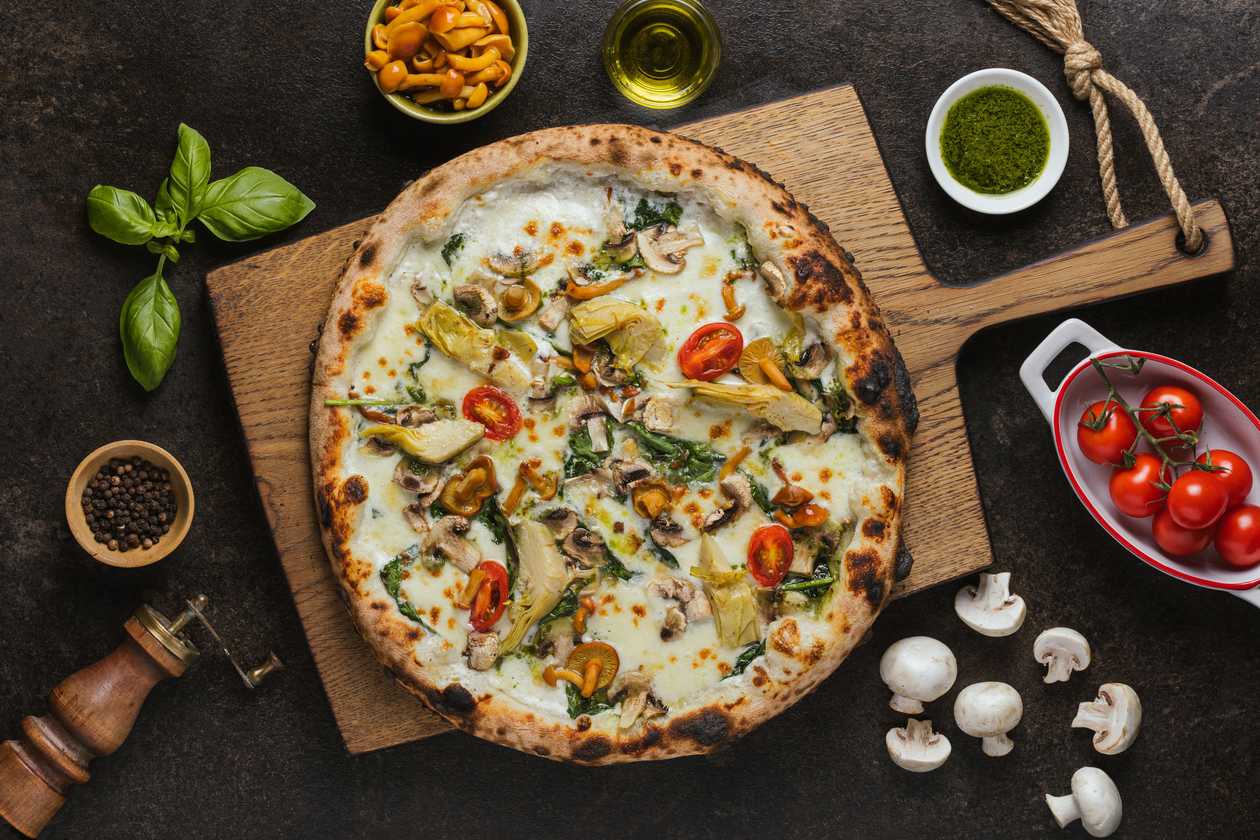 Bianca ai Funghi Pizza