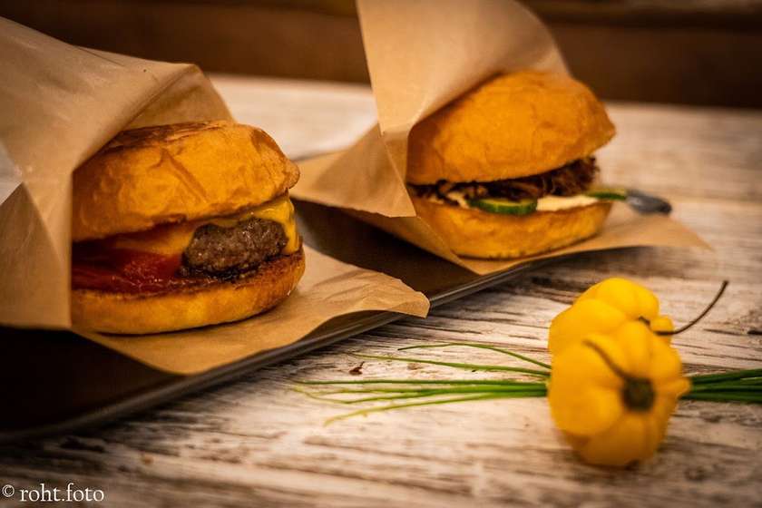 67. Burger