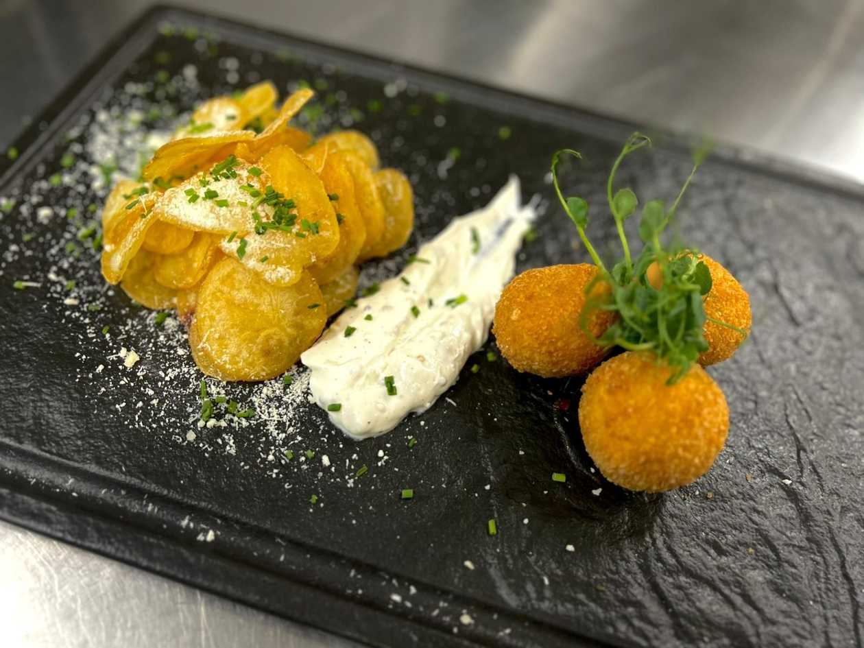 Hot camembert cheese balls