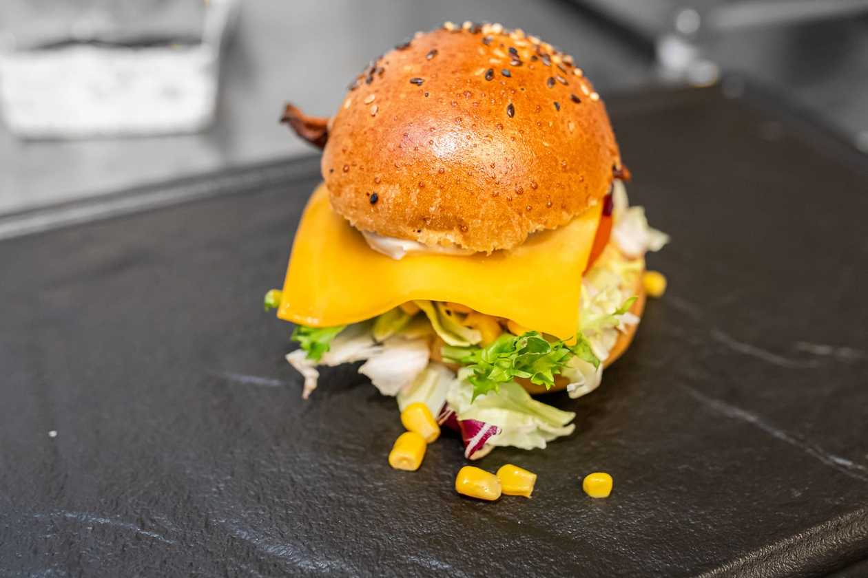 Mini mexican burger with chips and BBQ sauce