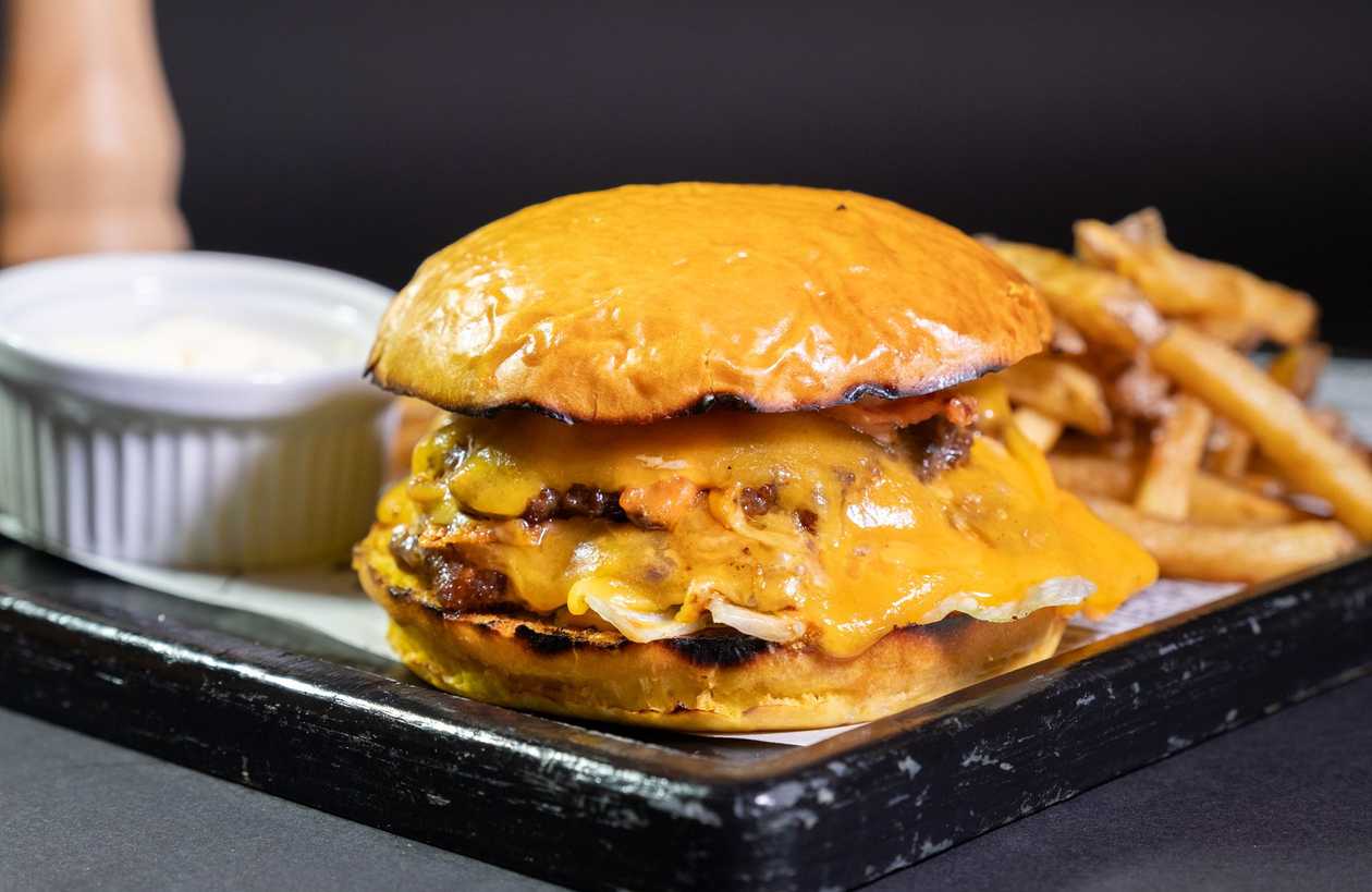Cheddar Lover's Smashed Burger