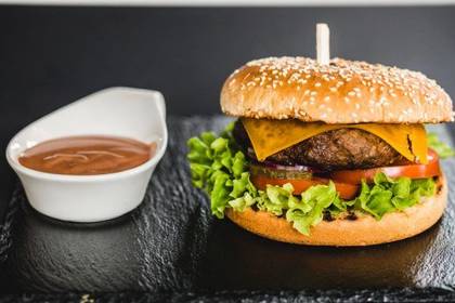 Angus Beef Classic Burger, Lightly Smoked
