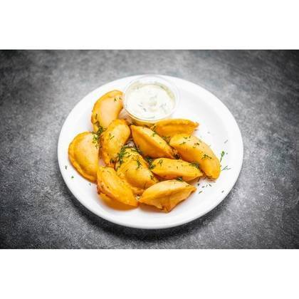 Fried or Boiled Dumplings with Sour Cream (15 pcs.)