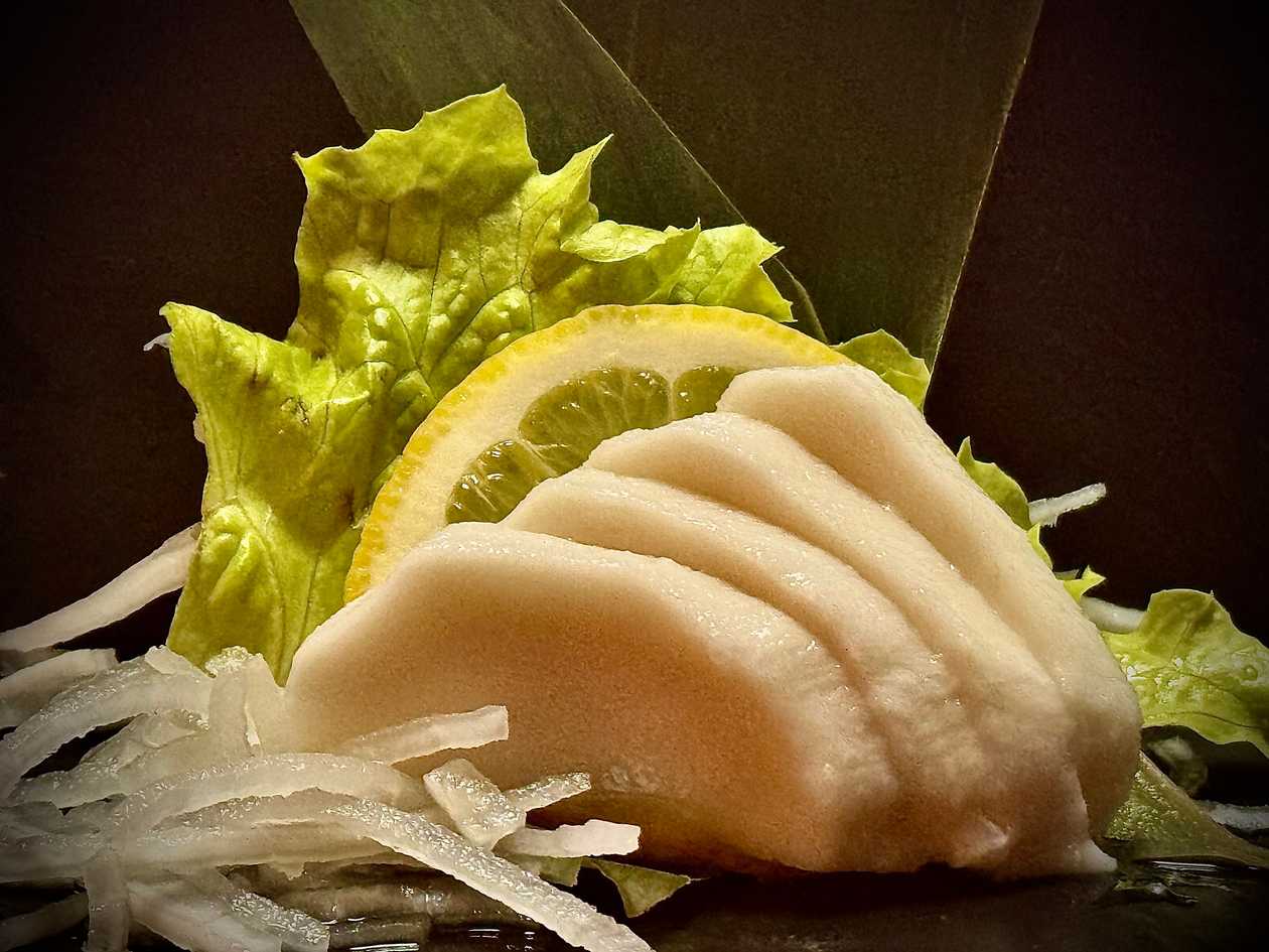 Sashimi (peixe branco )8 peças