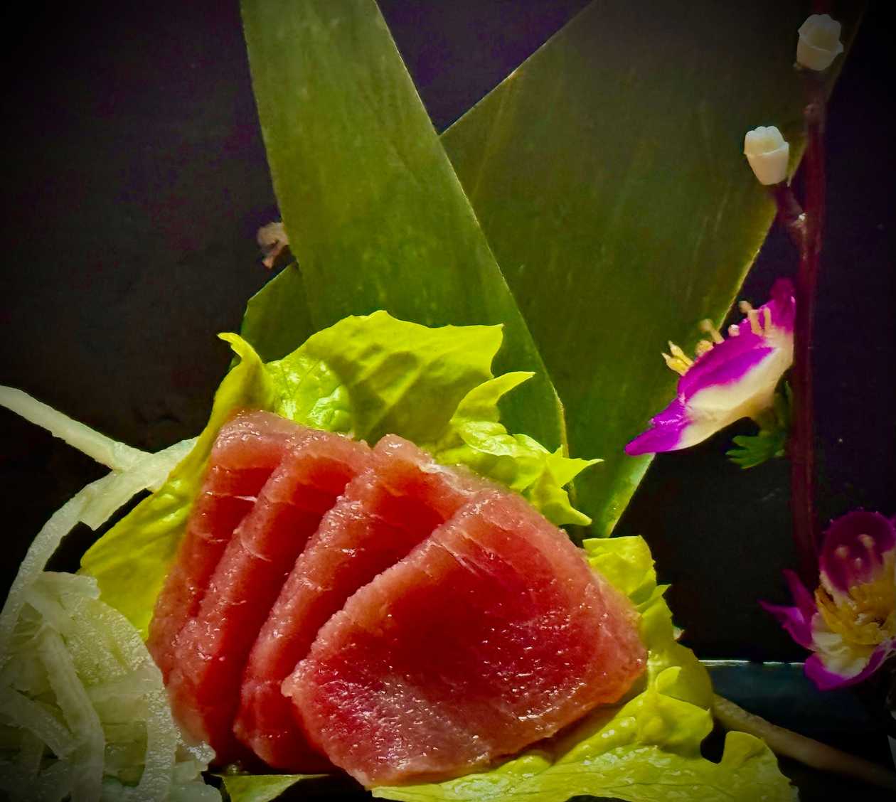 Sashimi  Atum 8 Peças