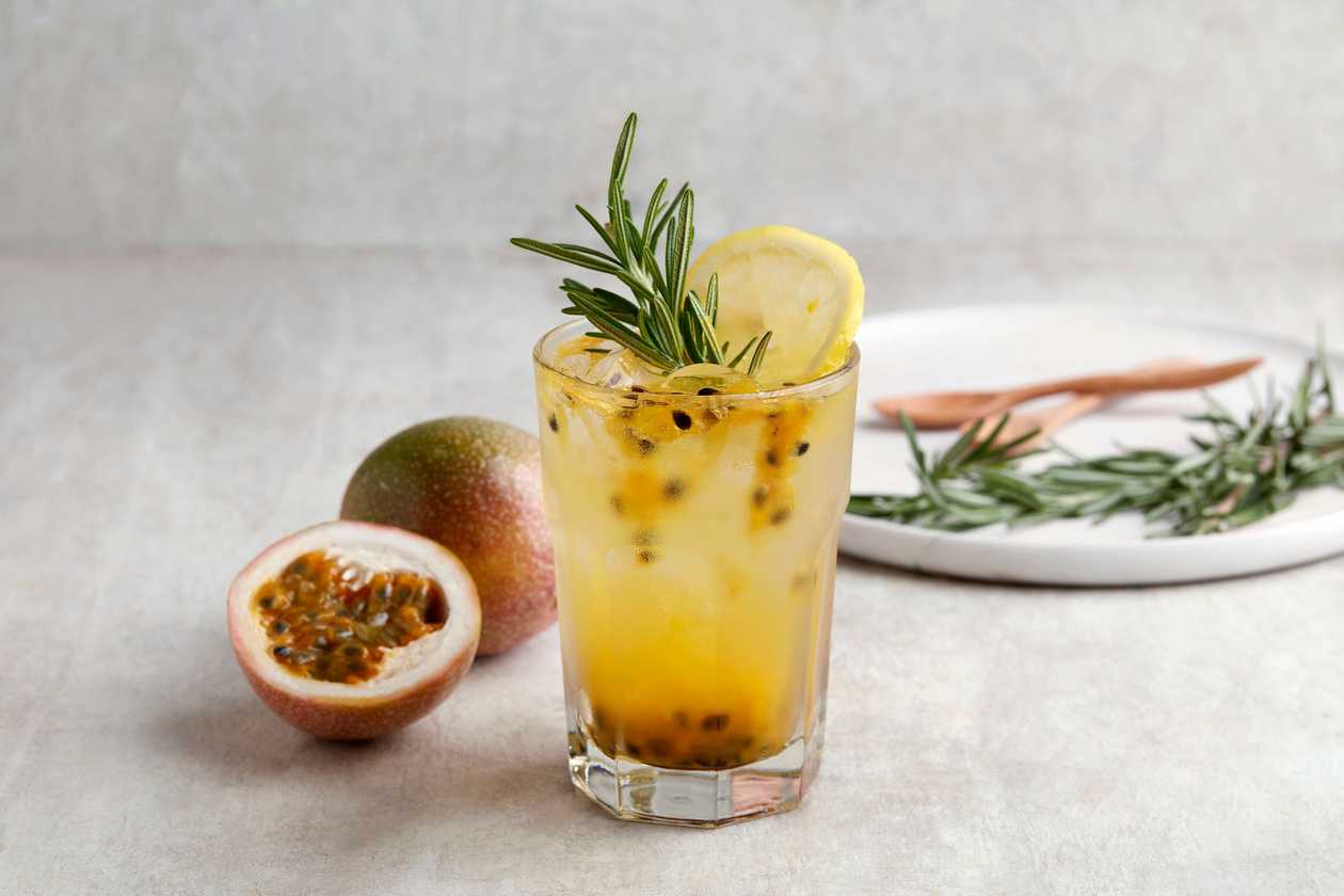 Passion fruit lemonade