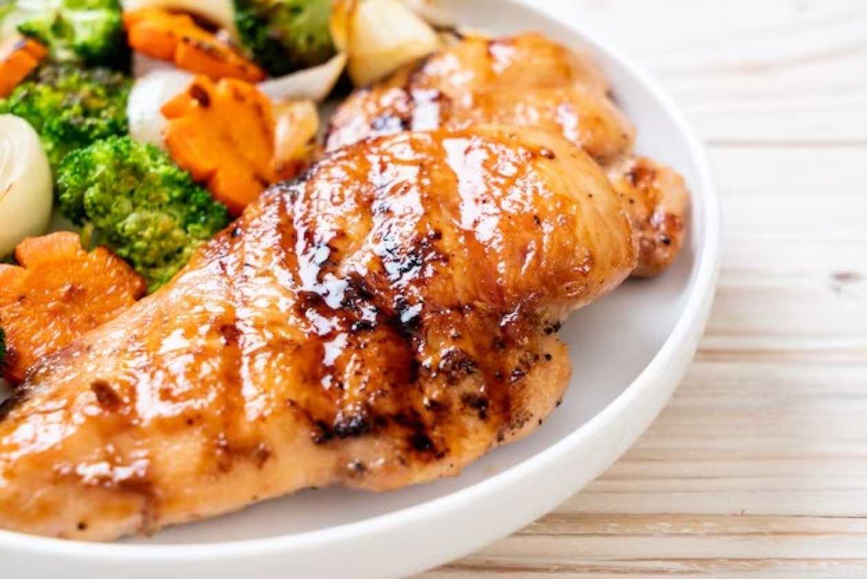 File de Frango Grelhado com batata frita
