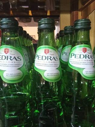 Pedras Water
