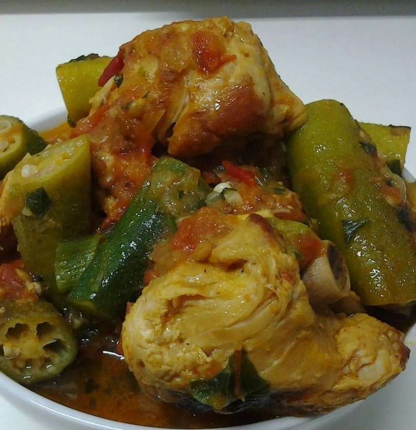 Frango com Quiabo