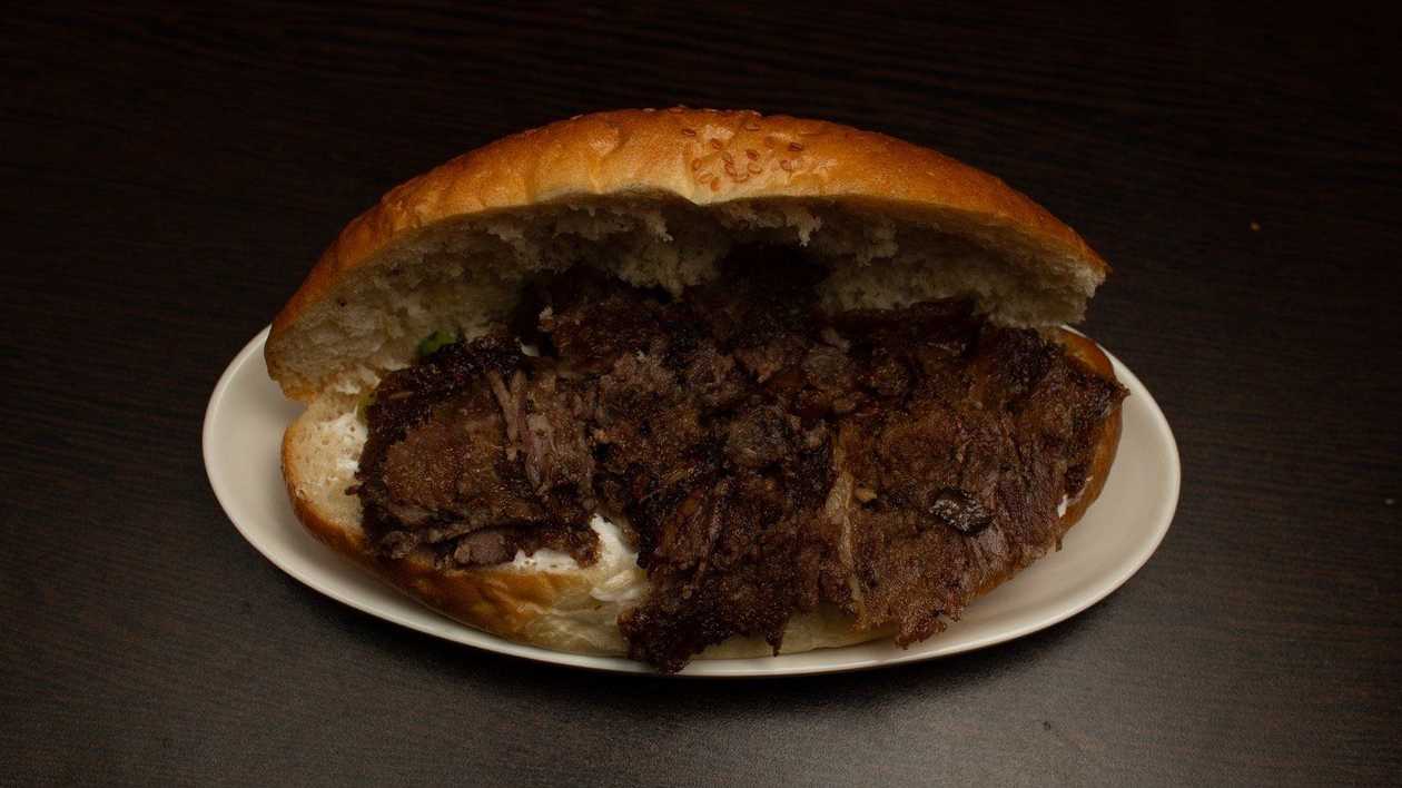 Beef Döner in Bread