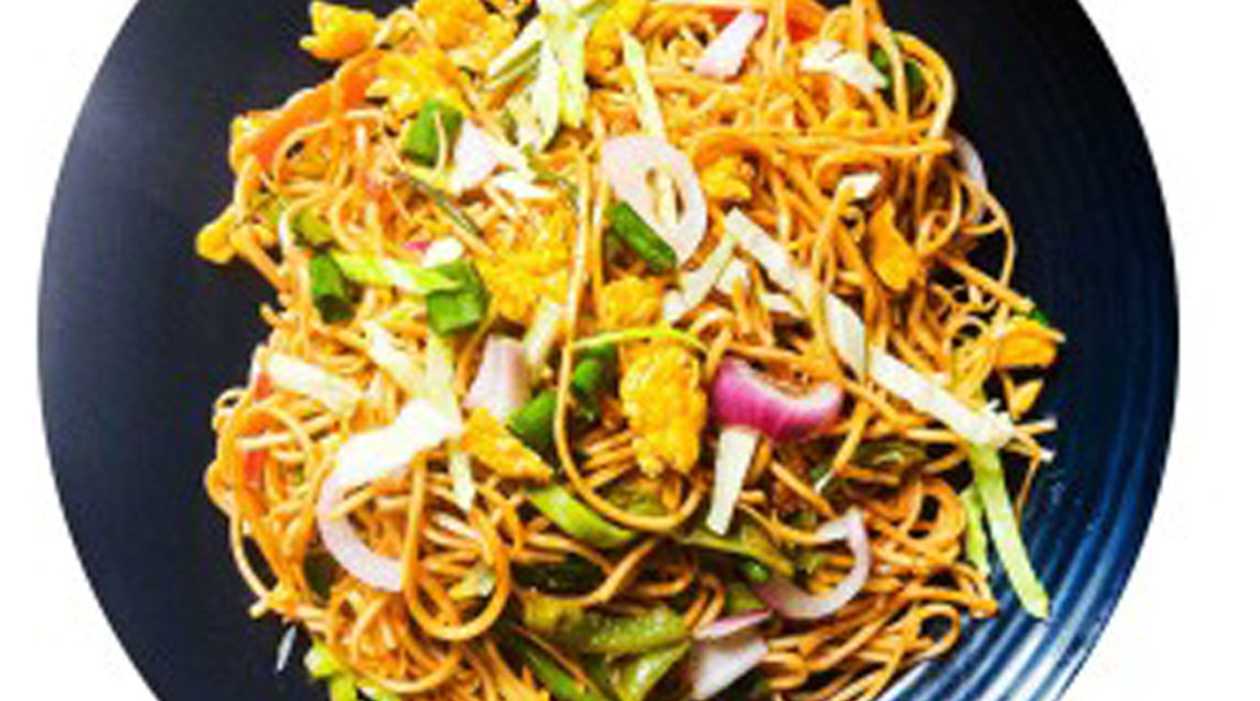 Egg chowmein