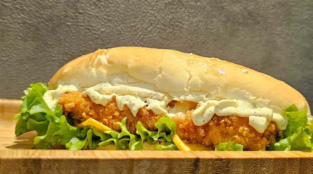 ROYAL HONEY SANDWICH