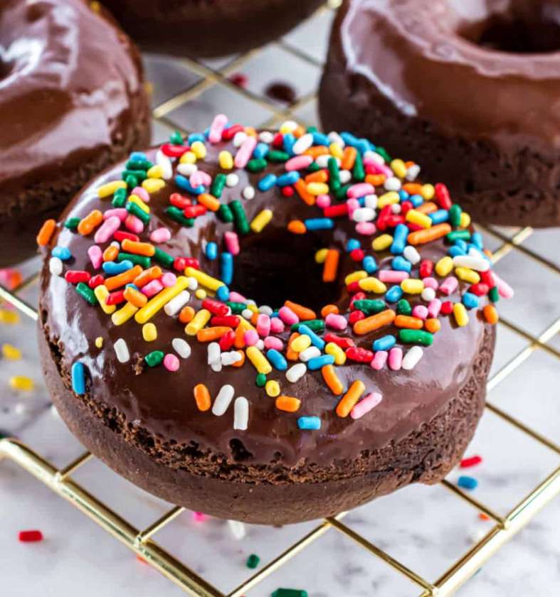 šokolādes virtulis 🍩