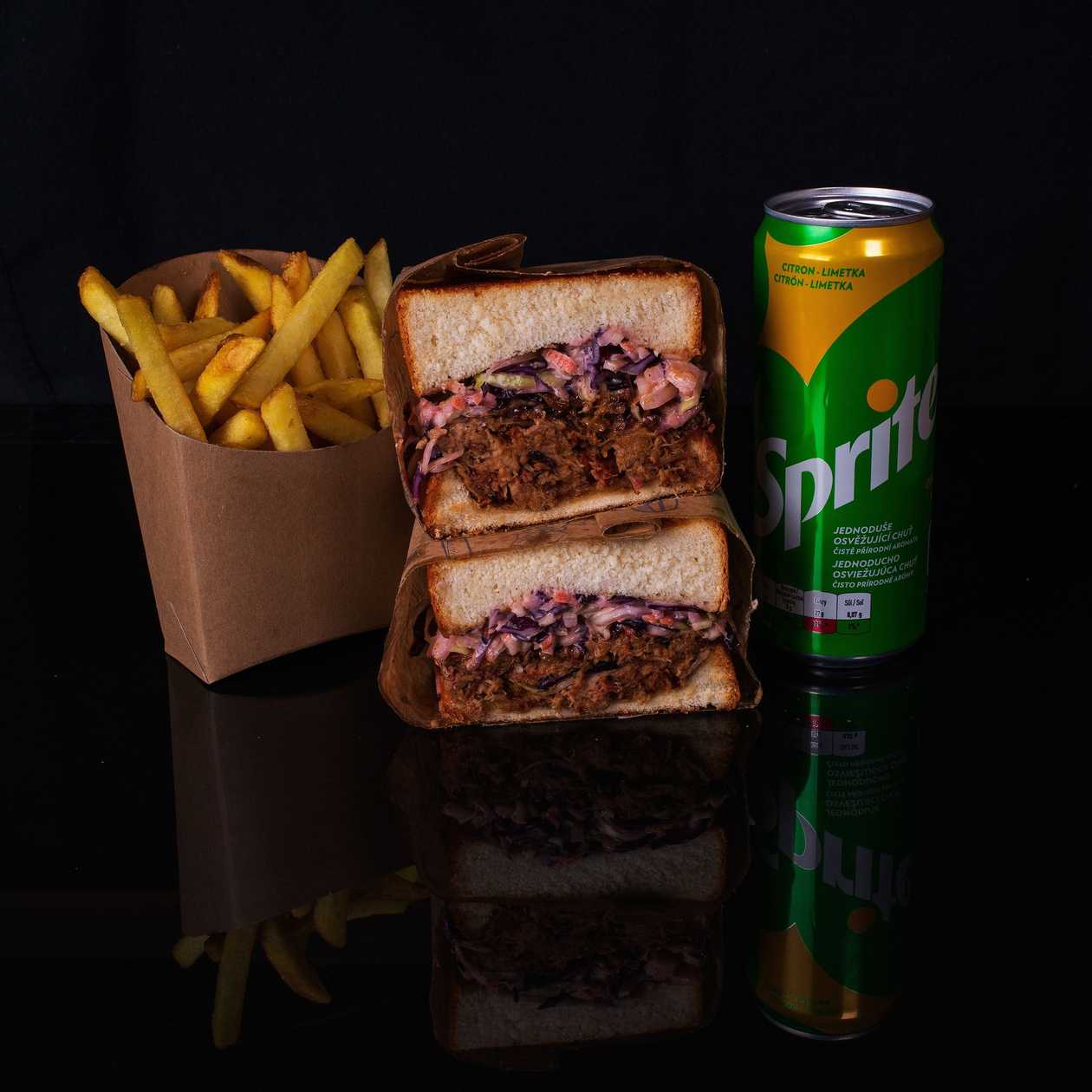 .BBQ PULLED PORK SANDWICH DEAL SPRITE