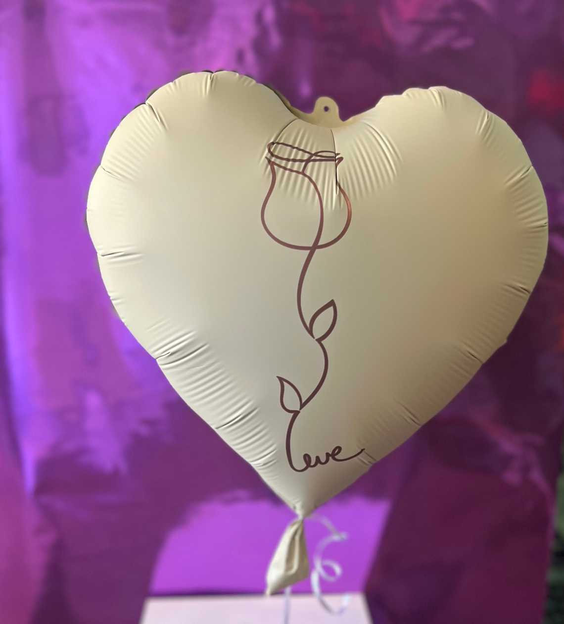 Balon inima nude