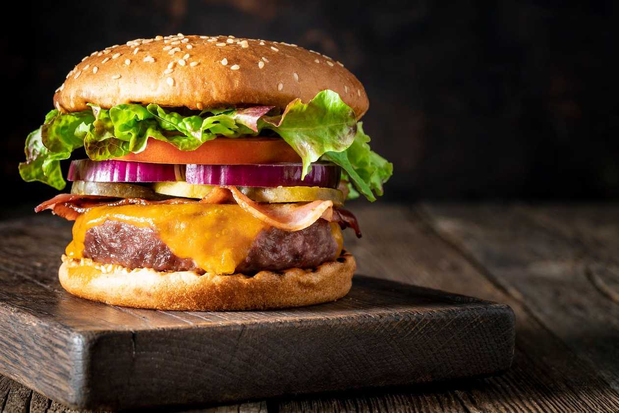Cheeseburger Black Angus