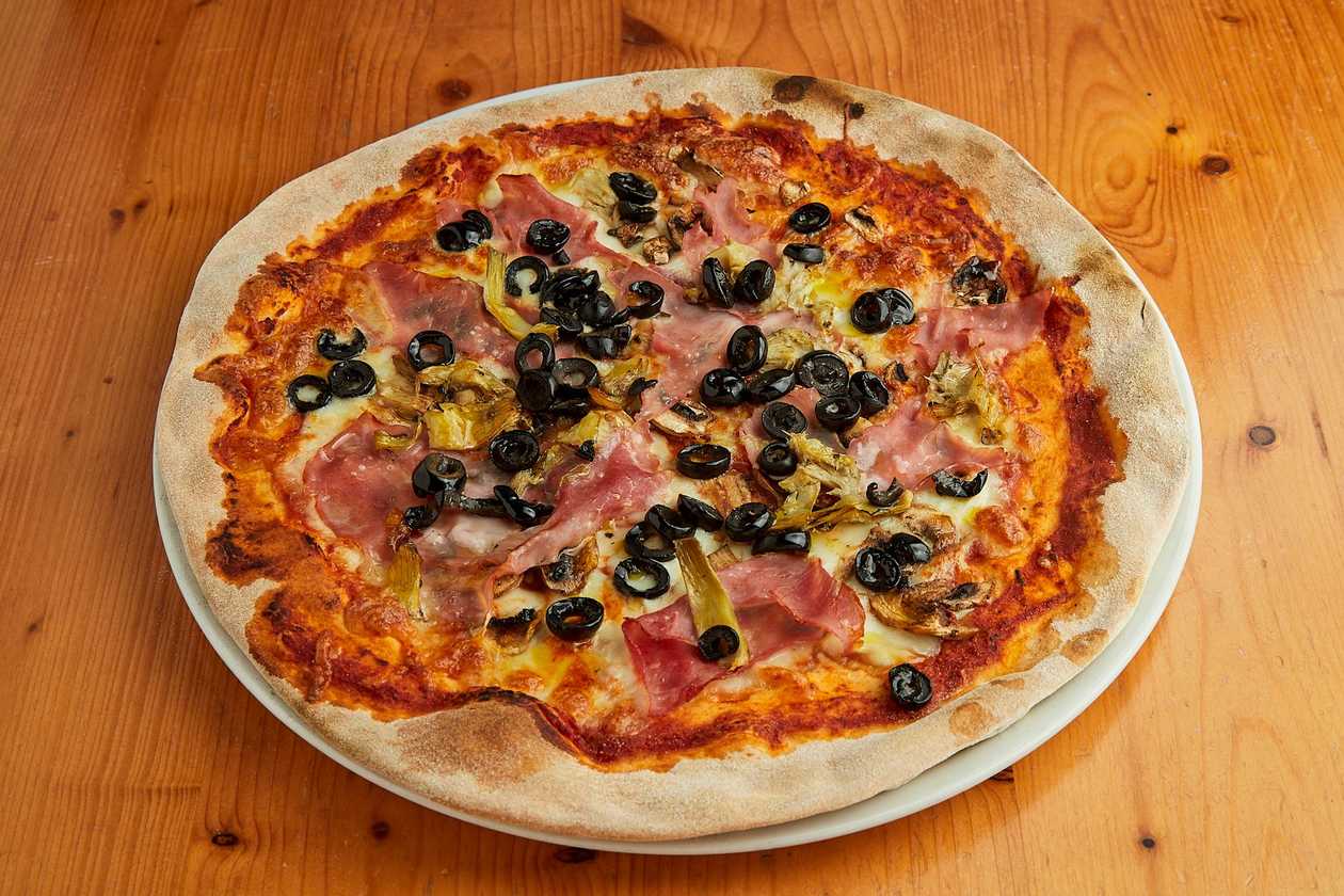 Pizza Capricciosa