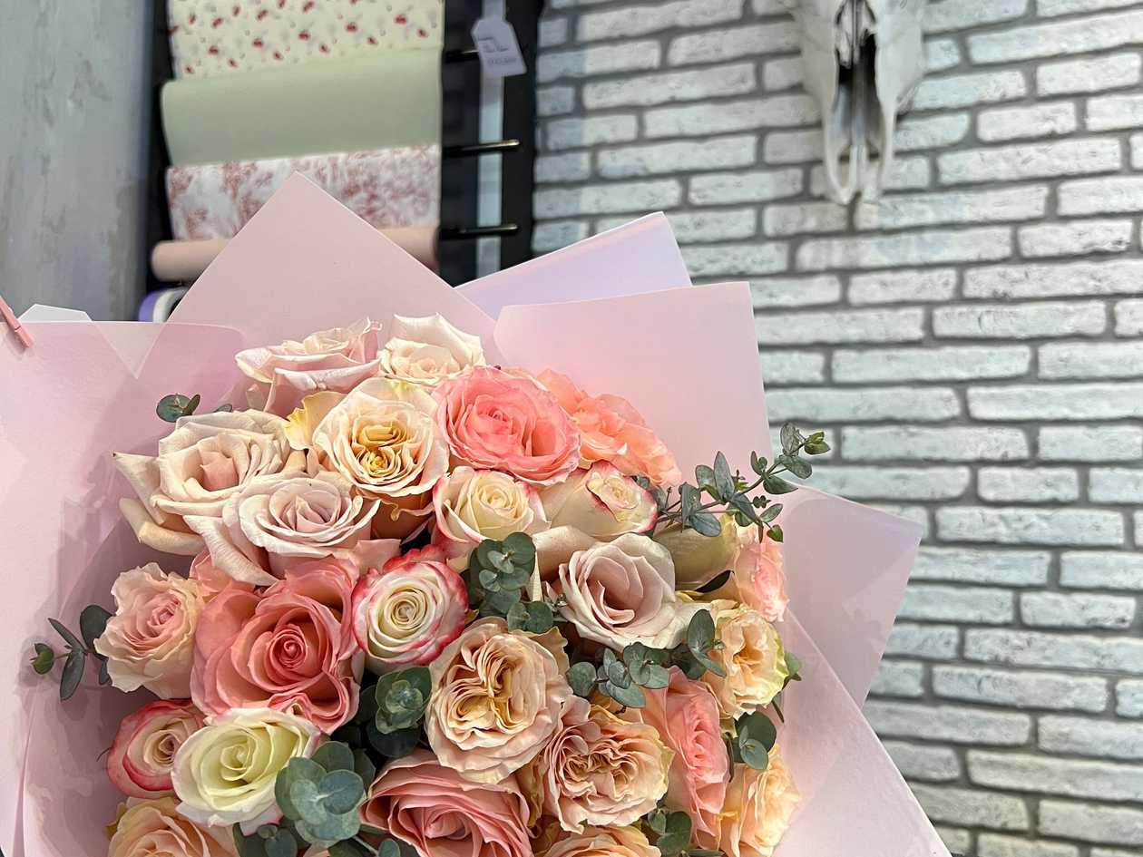 Buchet 25 Trandafiri Roz