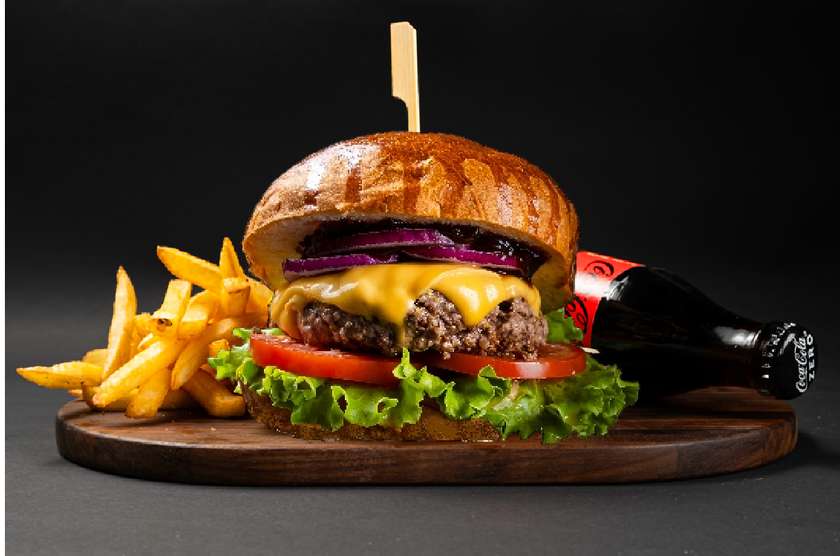 Classic beef burger + fries + 0.25l drink