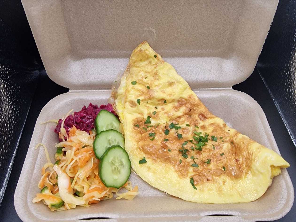 Omelette with cheese and ham