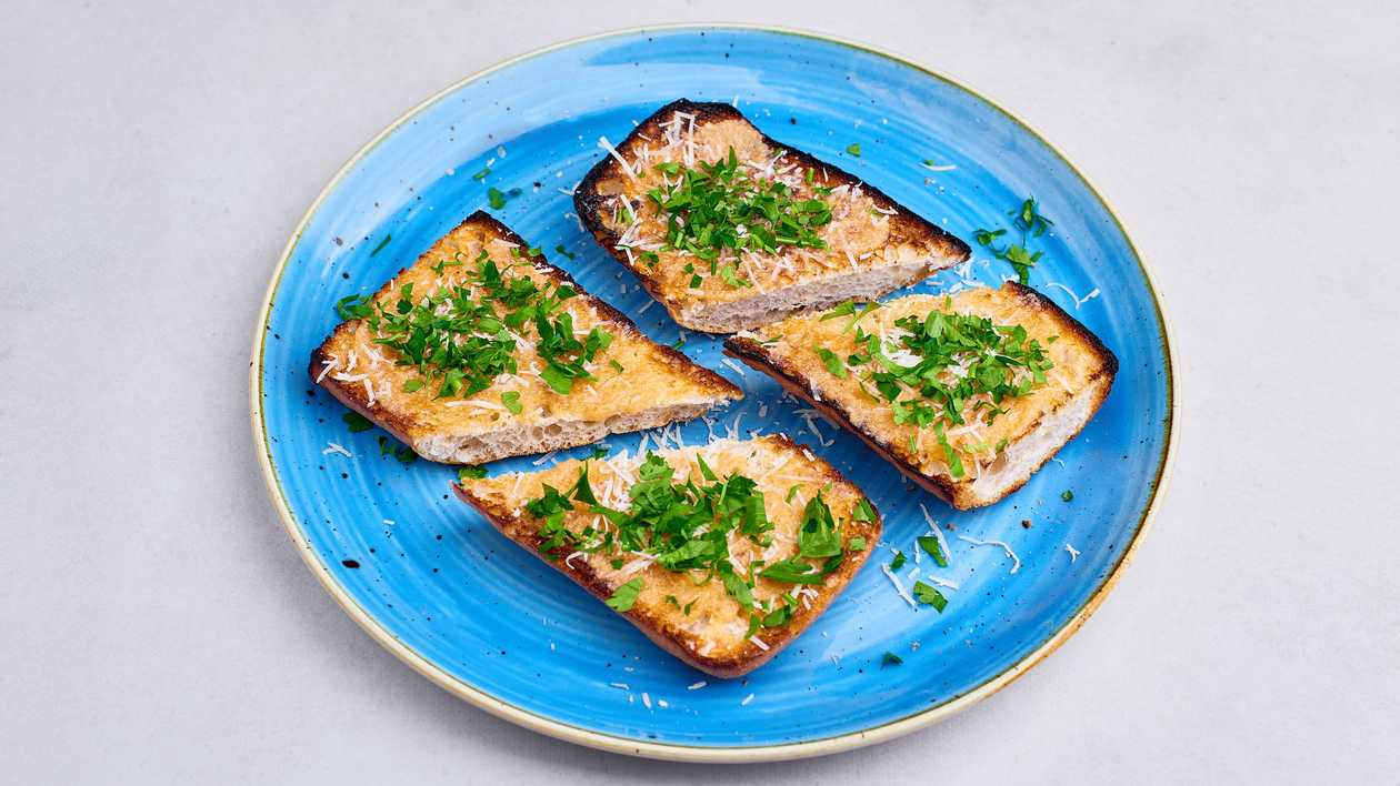 Bruschetta Al parmigiano