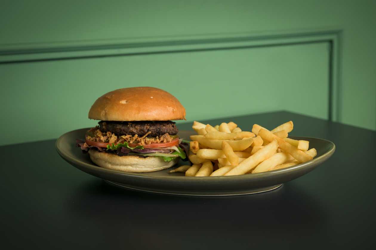 The Classic Burger