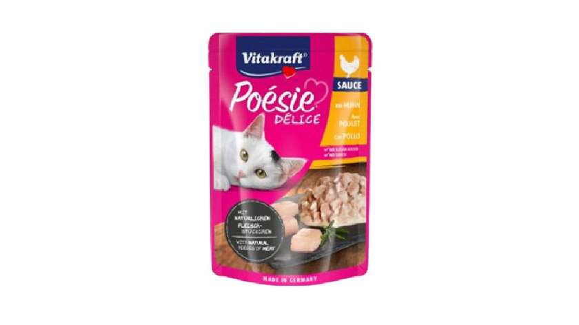Vitakraft Chicken Cat Pouch, 85g