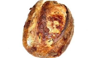 Sourdough Bread with Cheddar and Jalapeños