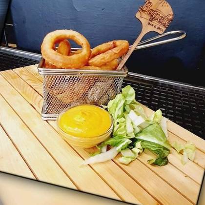 Onion Rings with Onion Dip