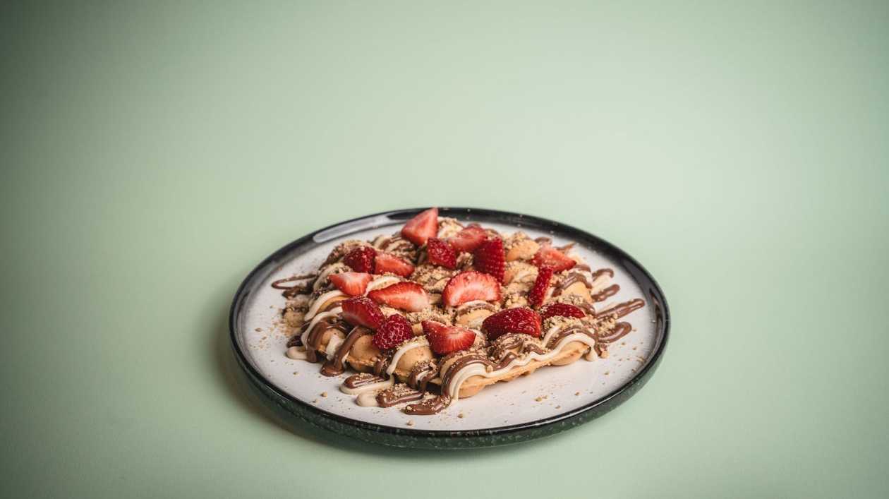 Make Your Own Bubble Waffle