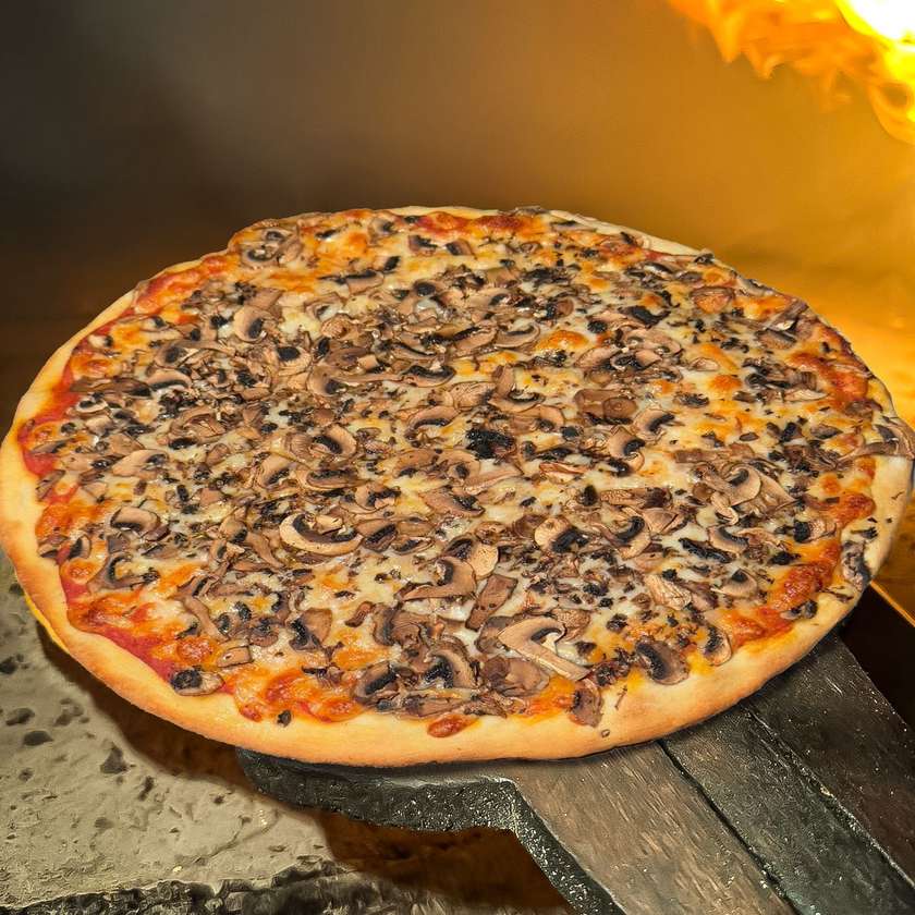 Funghi Pizza