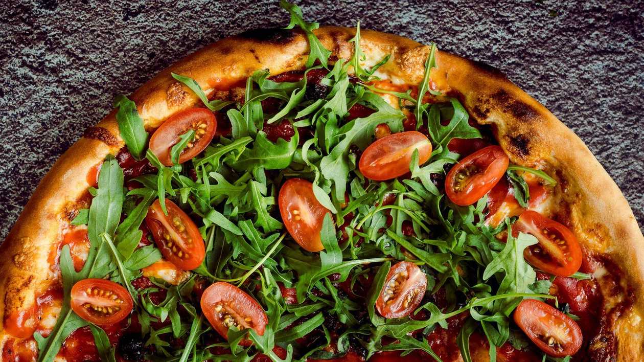 Chorizo pizza (40 cm)