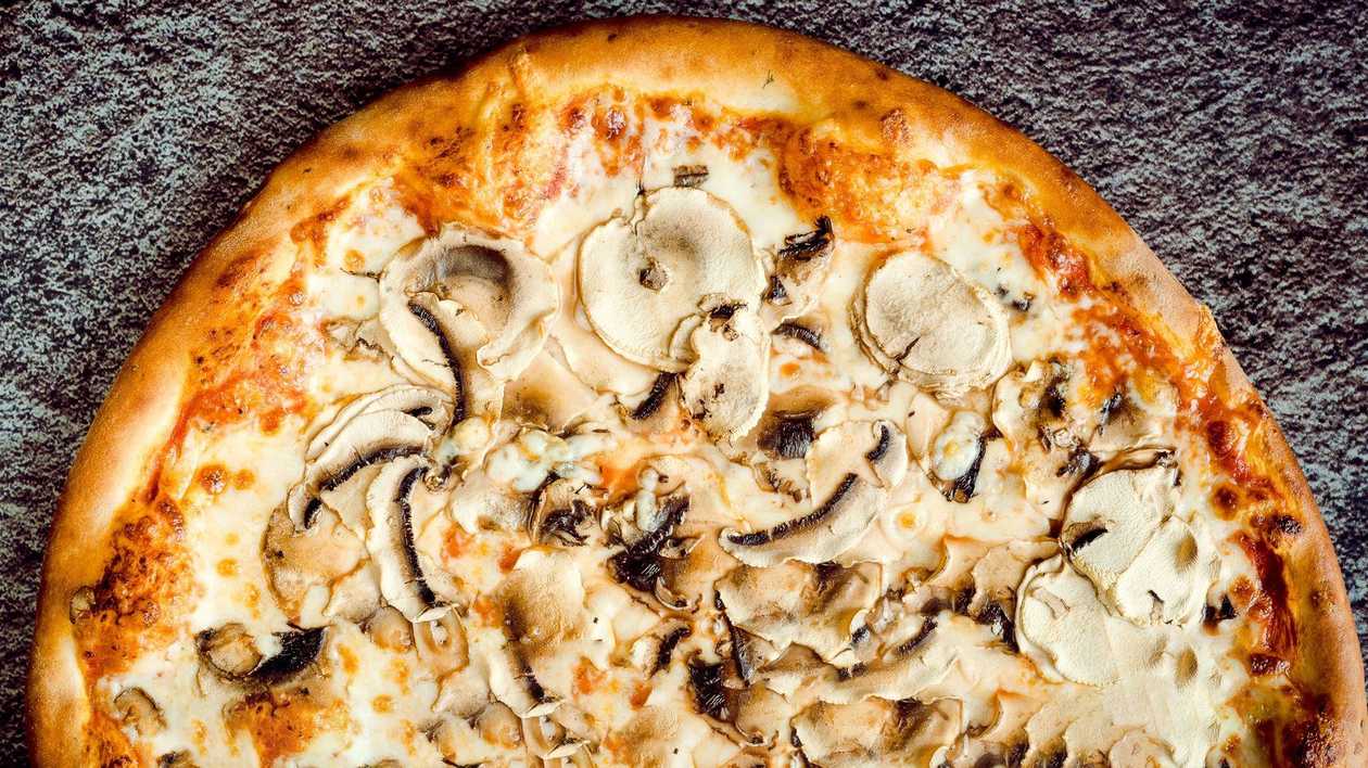 Mushroom pizza (40 cm)