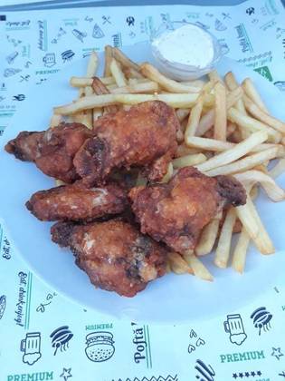 BBQ Chicken Wings Meal