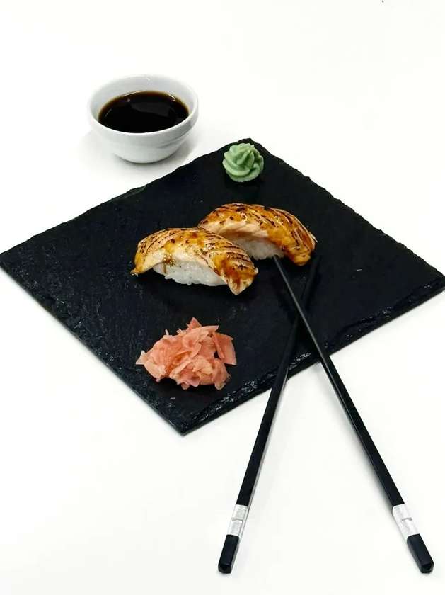 Nigiri Flambé Salmon
