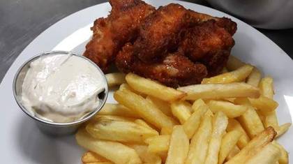 Buffalo Chicken Wings Meal