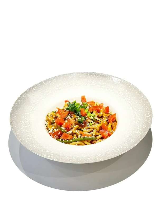 Wok Udon with Chicken in Sesame Sauce
